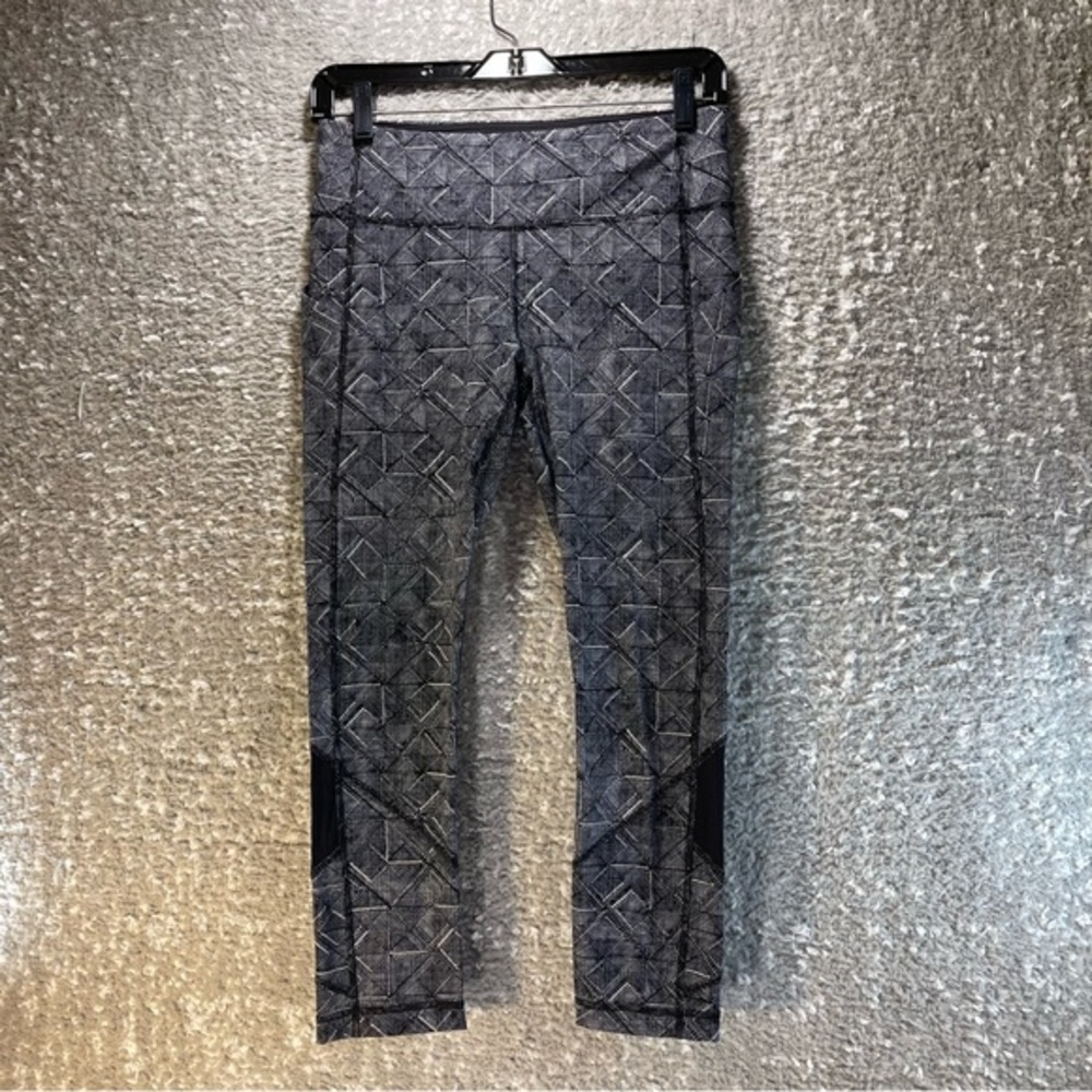 Lululemon Pace Rival Crop 22” Formation Alpine Luxtreme Size 6 in Gray